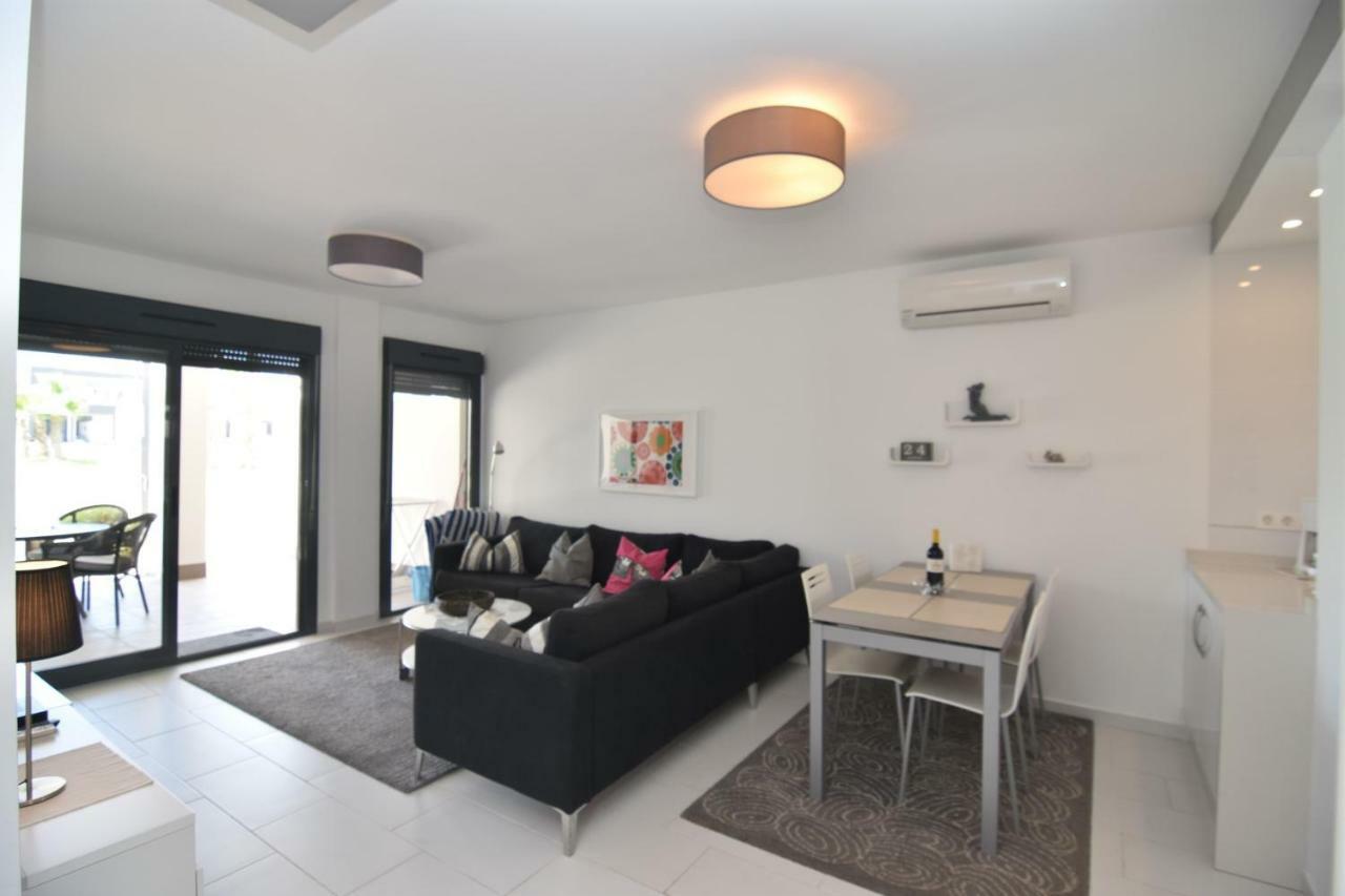 Oasis Beach V South Facing Pool View La Zenia Dehesa de Campoamor  Εξωτερικό φωτογραφία